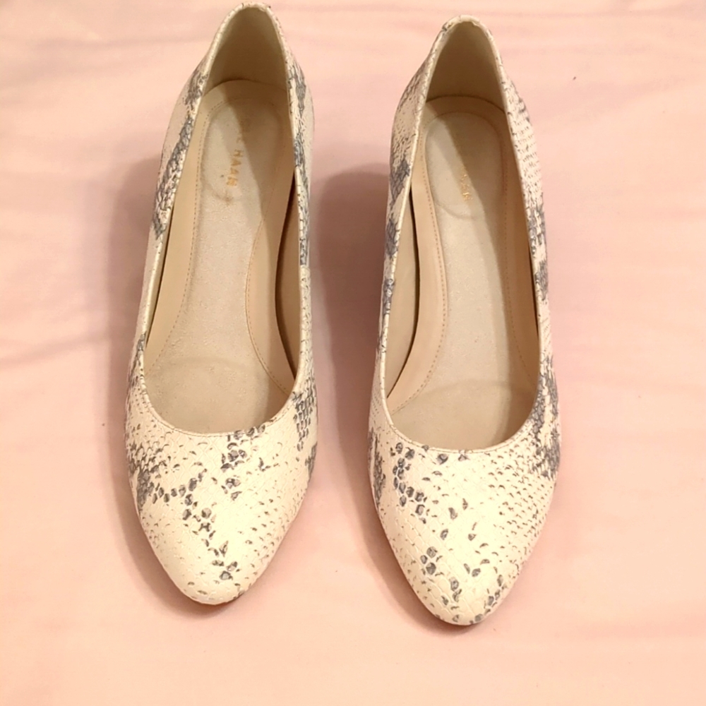 Cole Haan Wedges (size 8.5)